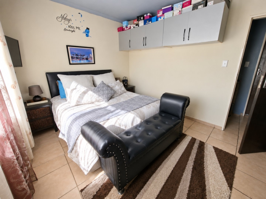 2 Bedroom Property for Sale in Pellissier Free State